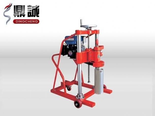 點擊查看詳細信息<br>標題：內燃式鉆孔取芯機 閱讀次數：4365