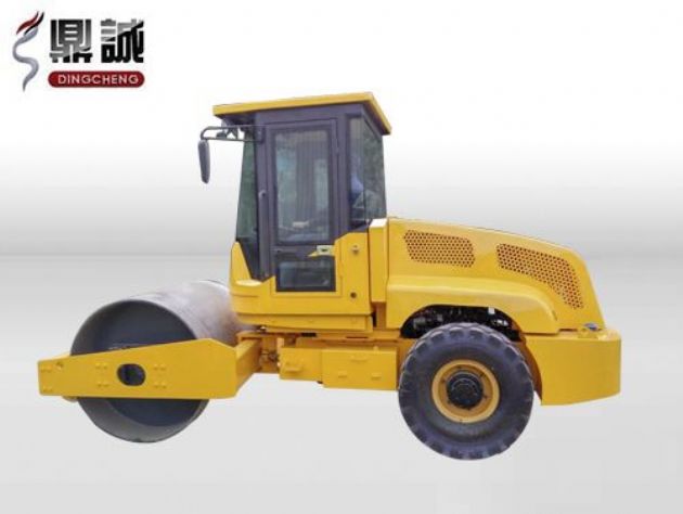 點(diǎn)擊查看詳細(xì)信息<br>標(biāo)題：6噸單鋼輪振動(dòng)壓路機(jī) 閱讀次數(shù)：13202