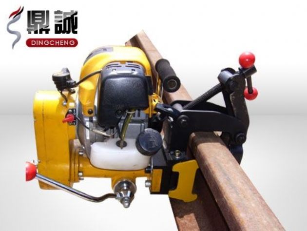 點(diǎn)擊查看詳細(xì)信息<br>標(biāo)題：內(nèi)燃鋼軌鉆孔機(jī) 閱讀次數(shù)：4640