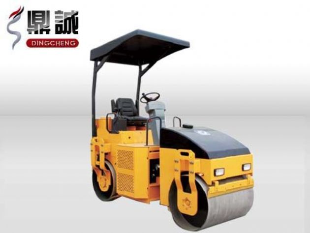 點(diǎn)擊查看詳細(xì)信息<br>標(biāo)題：3噸全液壓雙鋼輪壓路機(jī) 閱讀次數(shù)：13209